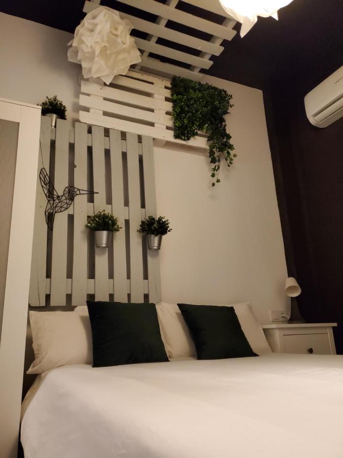 Small And Cozy Rooms - G Валенсия Экстерьер фото